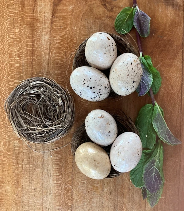 lux-eggs